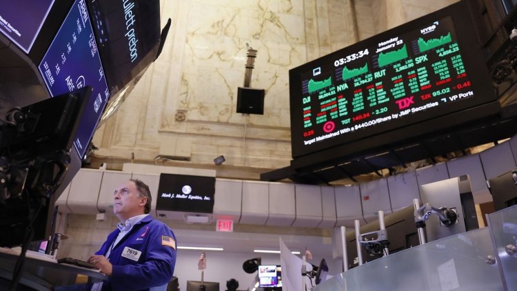 Dow Surpasses 38000 in Historic Market High: Stock Market News, Jan. 22, 2024